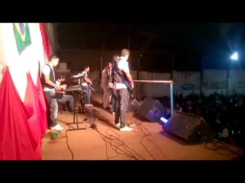 Ariel Davalos y su Grupo Karumba compartiendo escenario con San Marino de Brasil