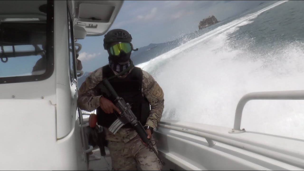 UNIDAD DE BOTES ESPECIALES- AERONAVAL-#OrgullosoDeMiUniforme