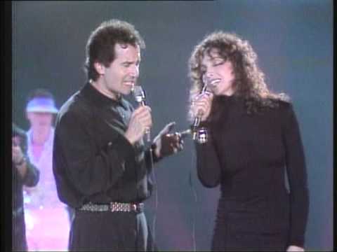 ANA BELEN Y VICTOR MANUEL - La Puerta de Alcala (1986)
