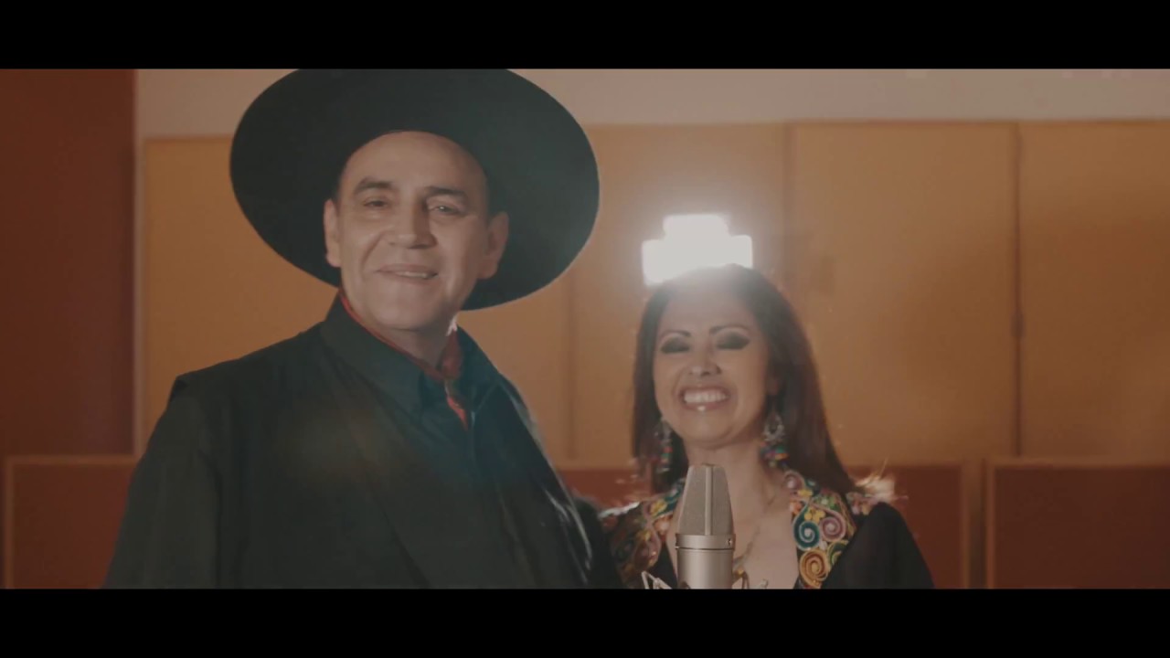 Esther Marisol Ft. Chaqueño Palavecino - Ojos Azules (Video Oficial)