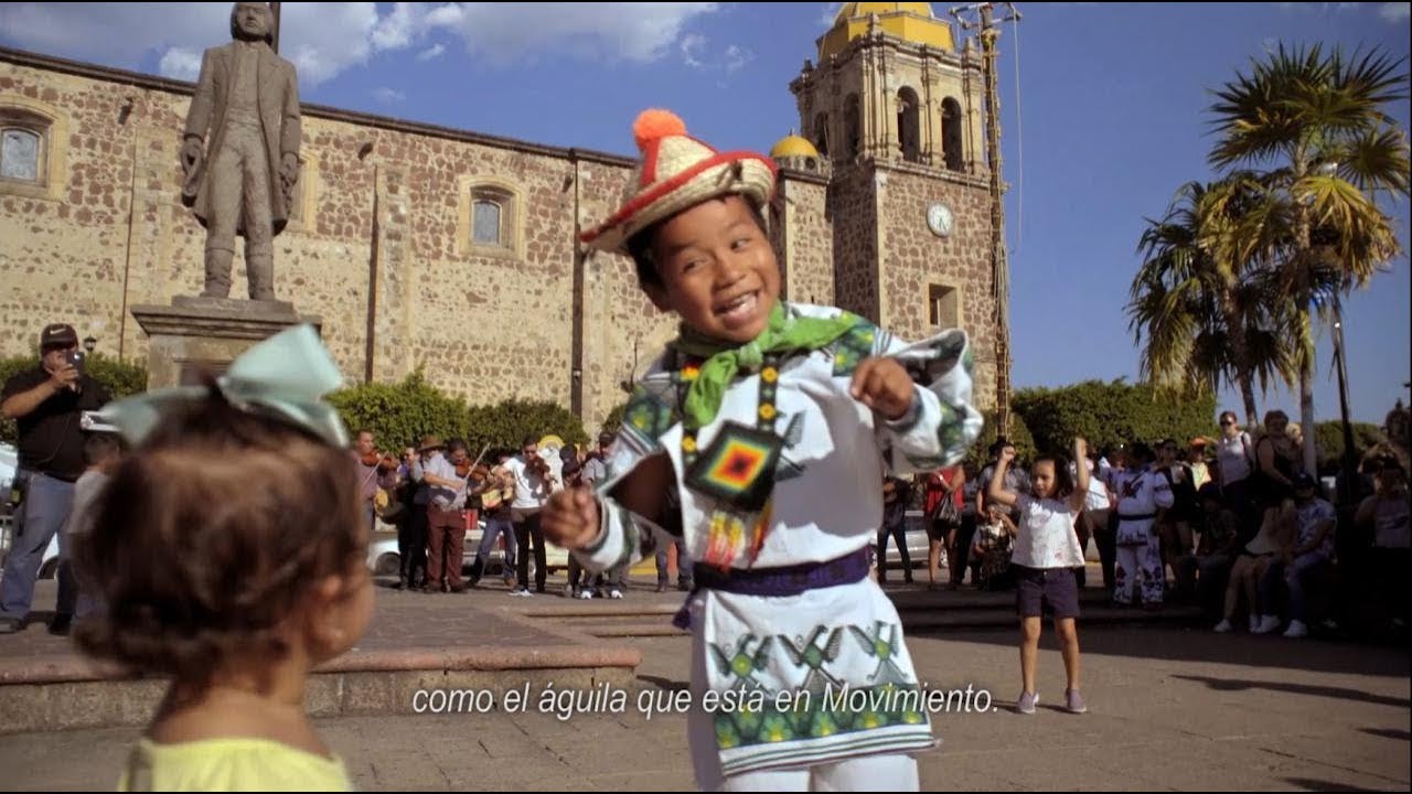 Un Movimiento Naranja para la felicidad - Flashmob - Movimiento Ciudadano