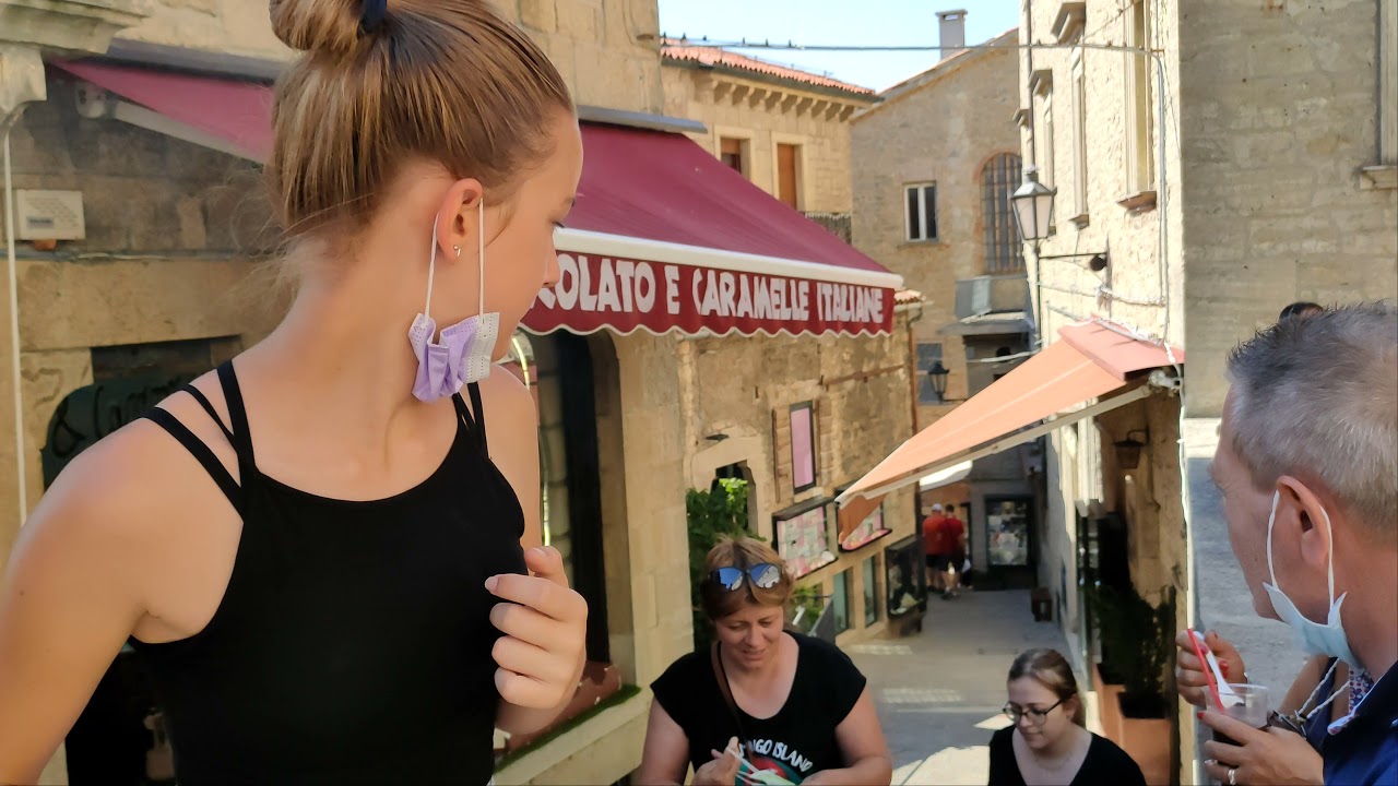 Walking through San Marino Center 4k