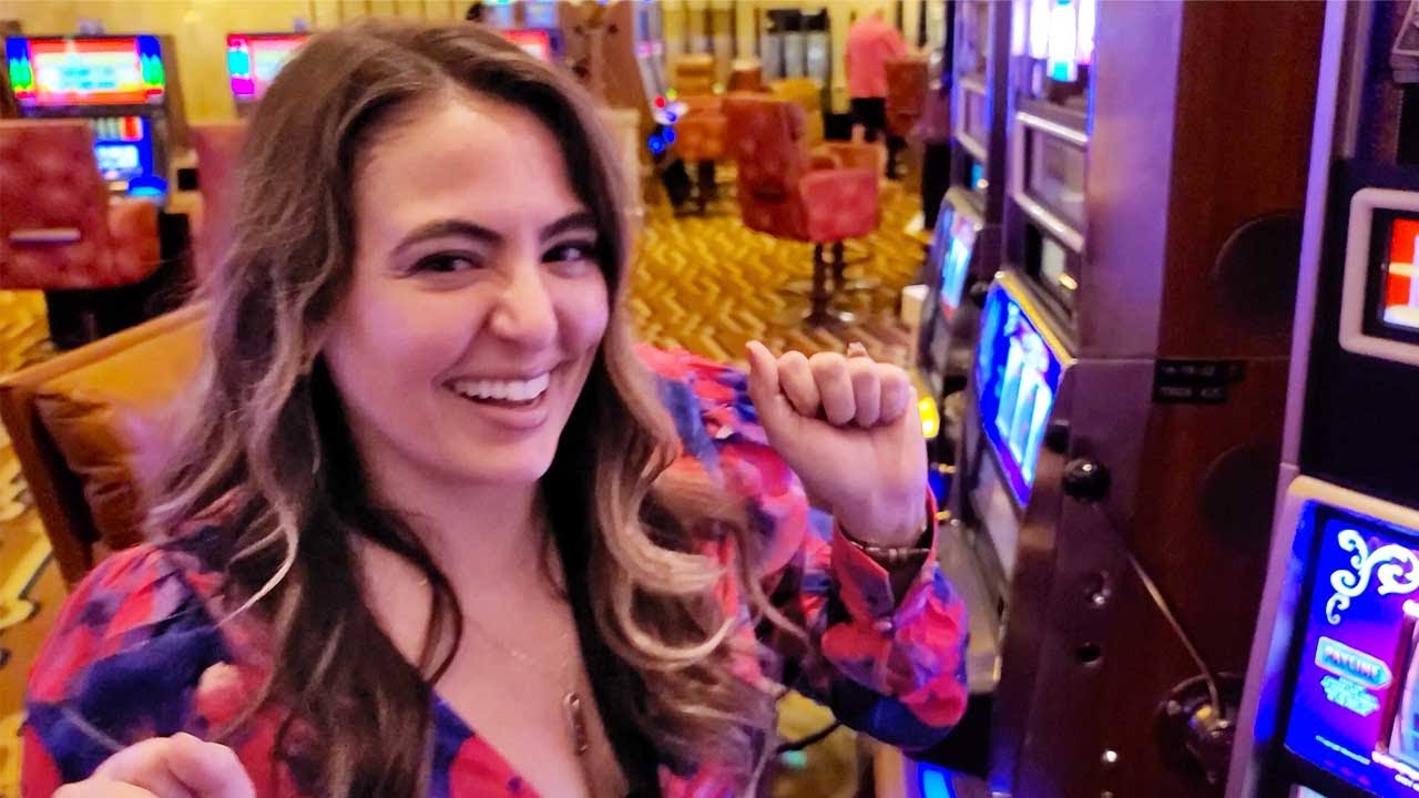 My Outrageous WIN Leads to an Unforgettable JACKPOT Dance!