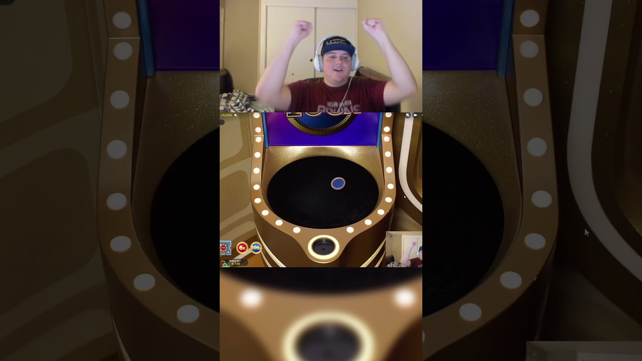 The most suspenseful coinflip #shorts #casino #bigwin
