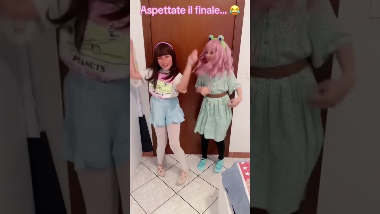Alyssa con i capelli rosa! Bff pronte a uscire ma il finale è… ??