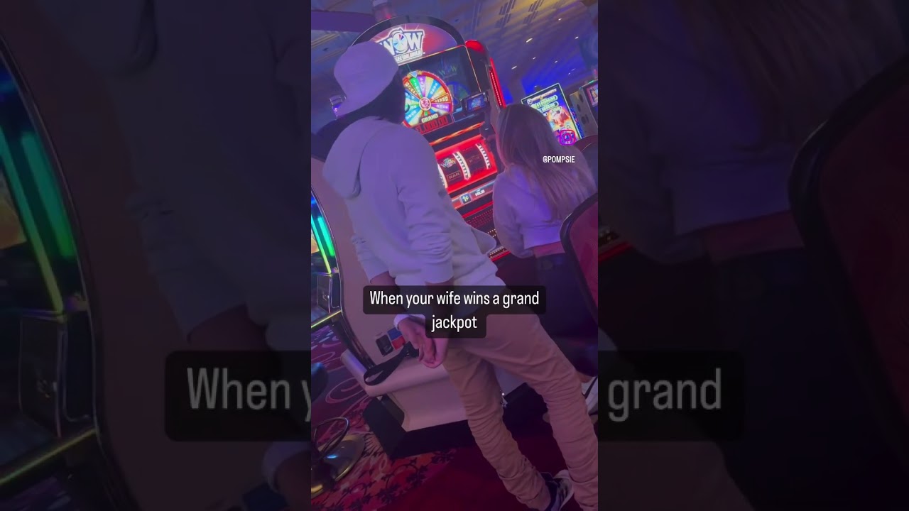 SHE WON THE GRAND JACKPOT in Las Vegas! ? #lasvegas #slots #gambling